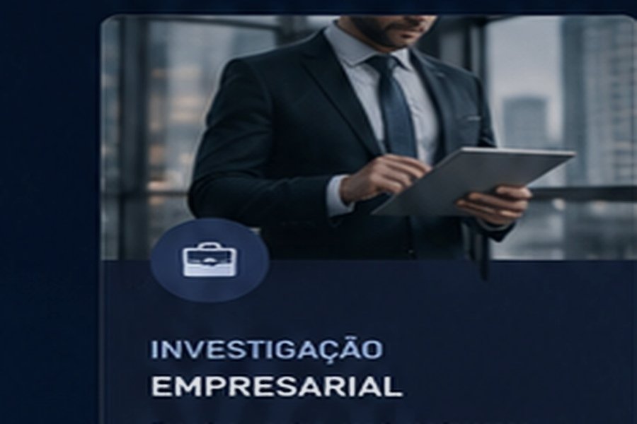 Profissional conduzindo uma investigação empresarial